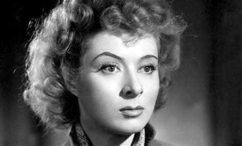 Greer Garson Height, Weight, Interesting Facts,。